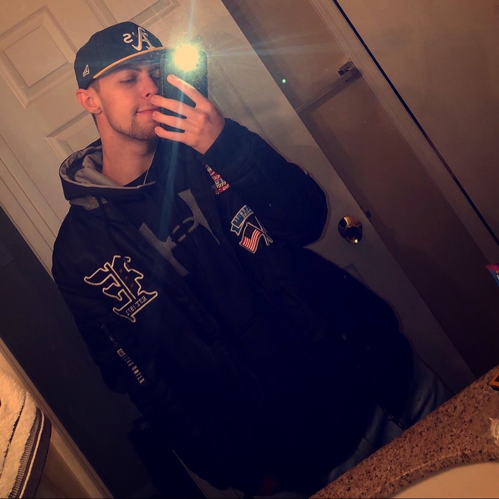 Meet your Posher, Matt